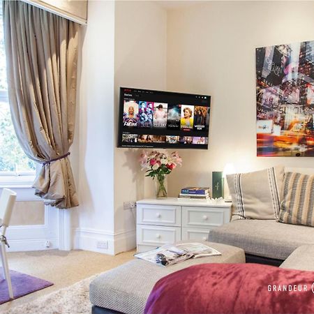 Treetop Suite By Grandeur Property Bournemouth Esterno foto