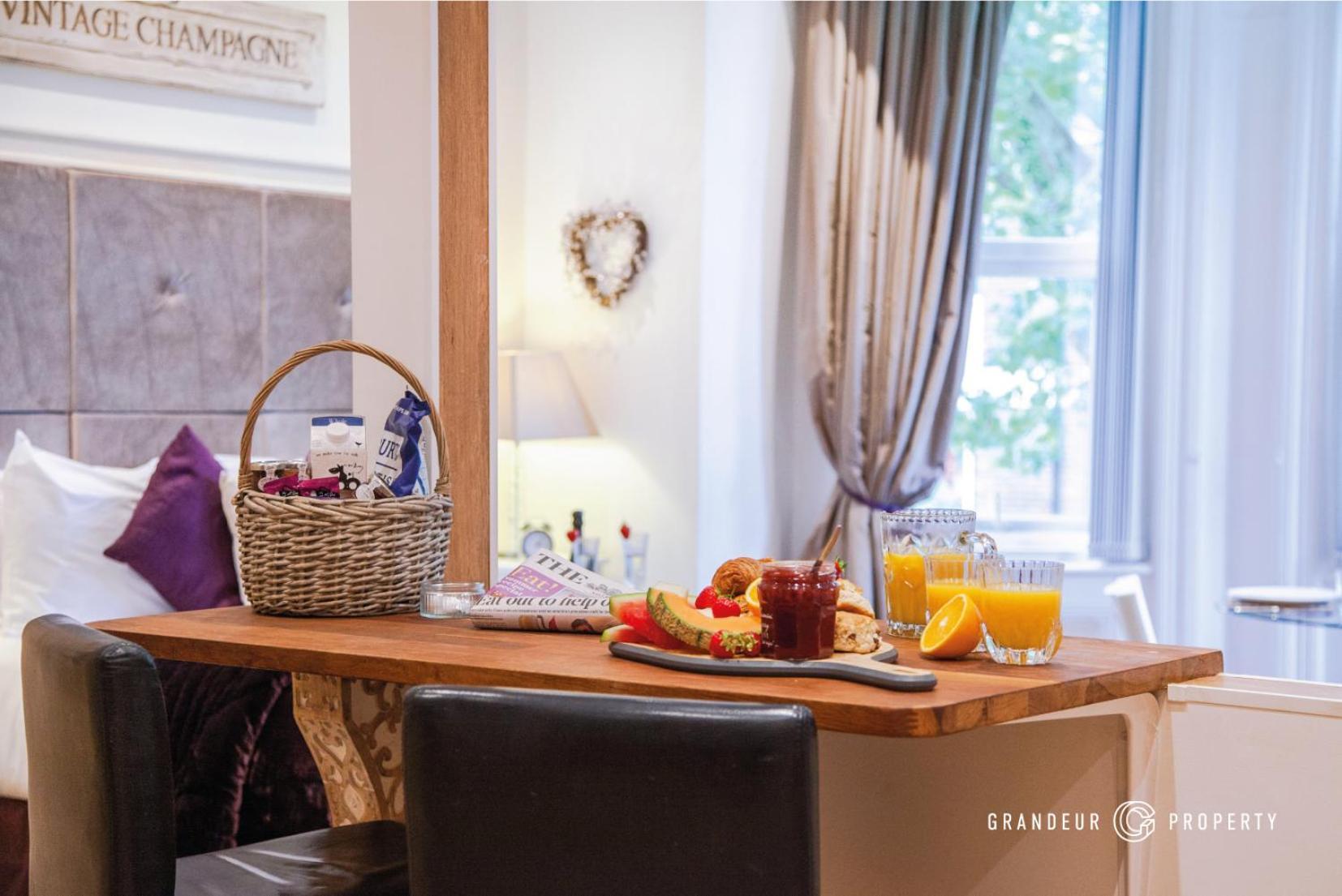 Treetop Suite By Grandeur Property Bournemouth Esterno foto
